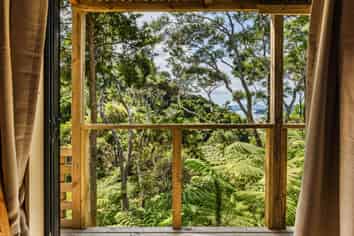 2B Lyon Street, Opua