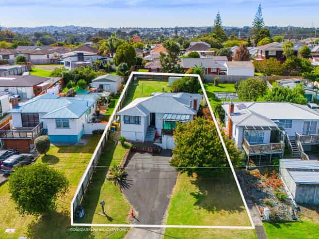 6 Springside Place, NEW LYNN