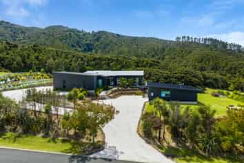 84 Robert Hastie Drive, Mangawhai