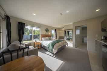 Blue Ridge Studios Bed & Breakfast