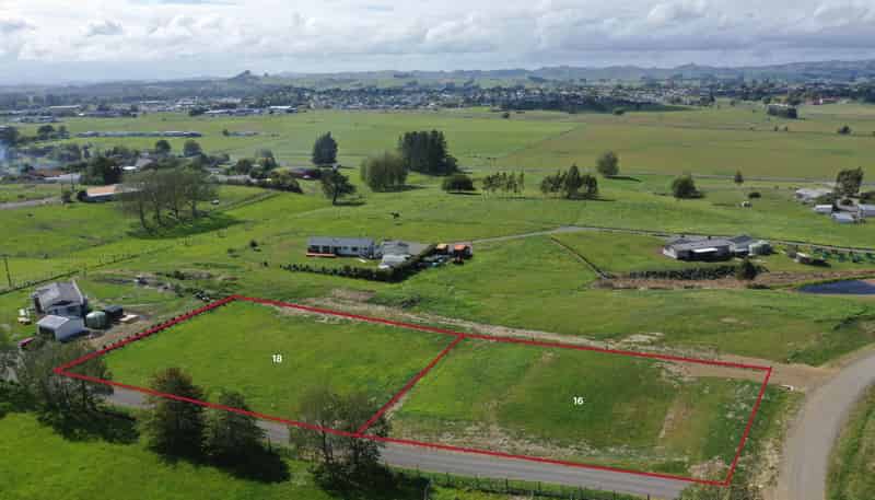 16 and 18 Tui Drive, Waipukurau