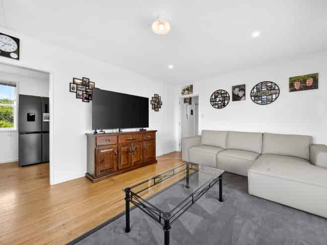 10 Tawa Street, Masterton