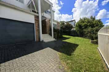 32 Rosepark Crescent, Remuera