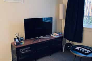 91B Queens Drive, Lyall Bay