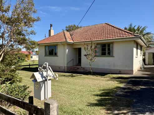 27 Shakespeare Street, Te Aroha