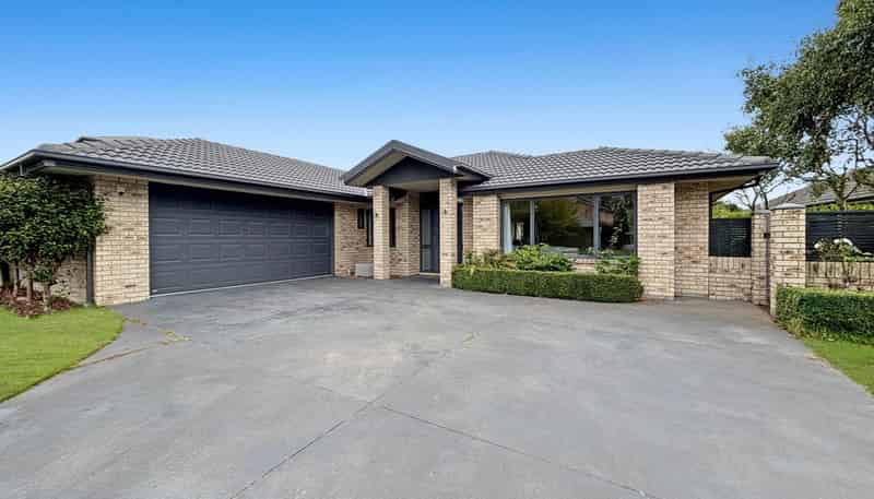 38 O'Neill Av, Northwood