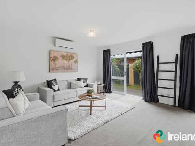 1/165 Clarence Street, Riccarton