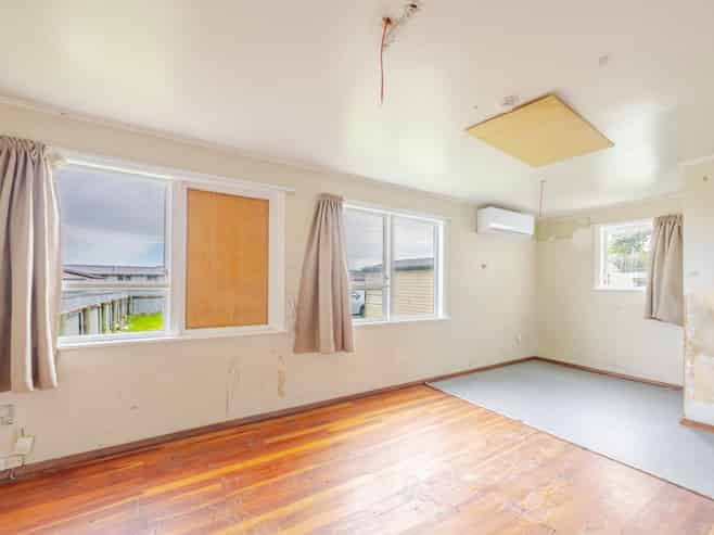 804-806 Takapu Place, Hastings