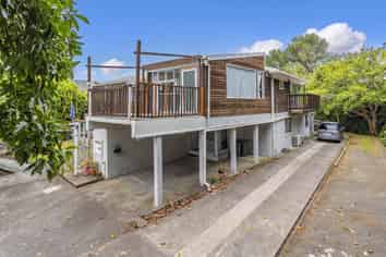 2/5A  Oran Road, Panmure