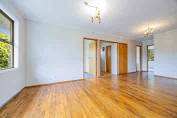 2/5A  Oran Road, Panmure