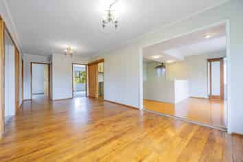 2/5A  Oran Road, Panmure