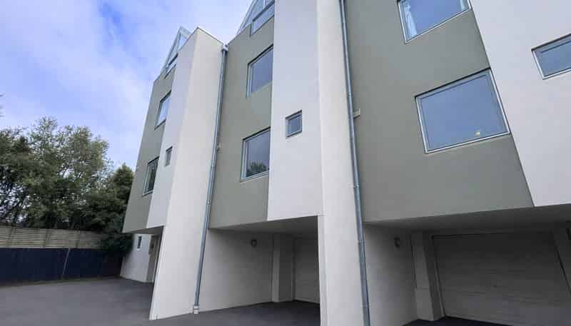 7/86 Brockworth Place, Riccarton