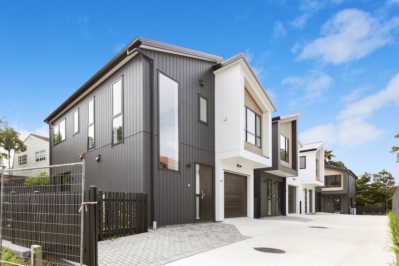 Neighbouring the Remuera Golf Course – pohled 3