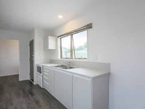 1 & 1a Myrtle Grove, Putaruru