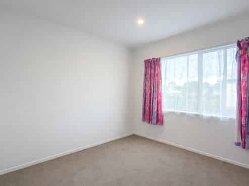 1 & 1a Myrtle Grove, Putaruru