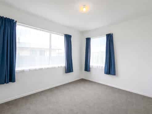 1 & 1a Myrtle Grove, Putaruru