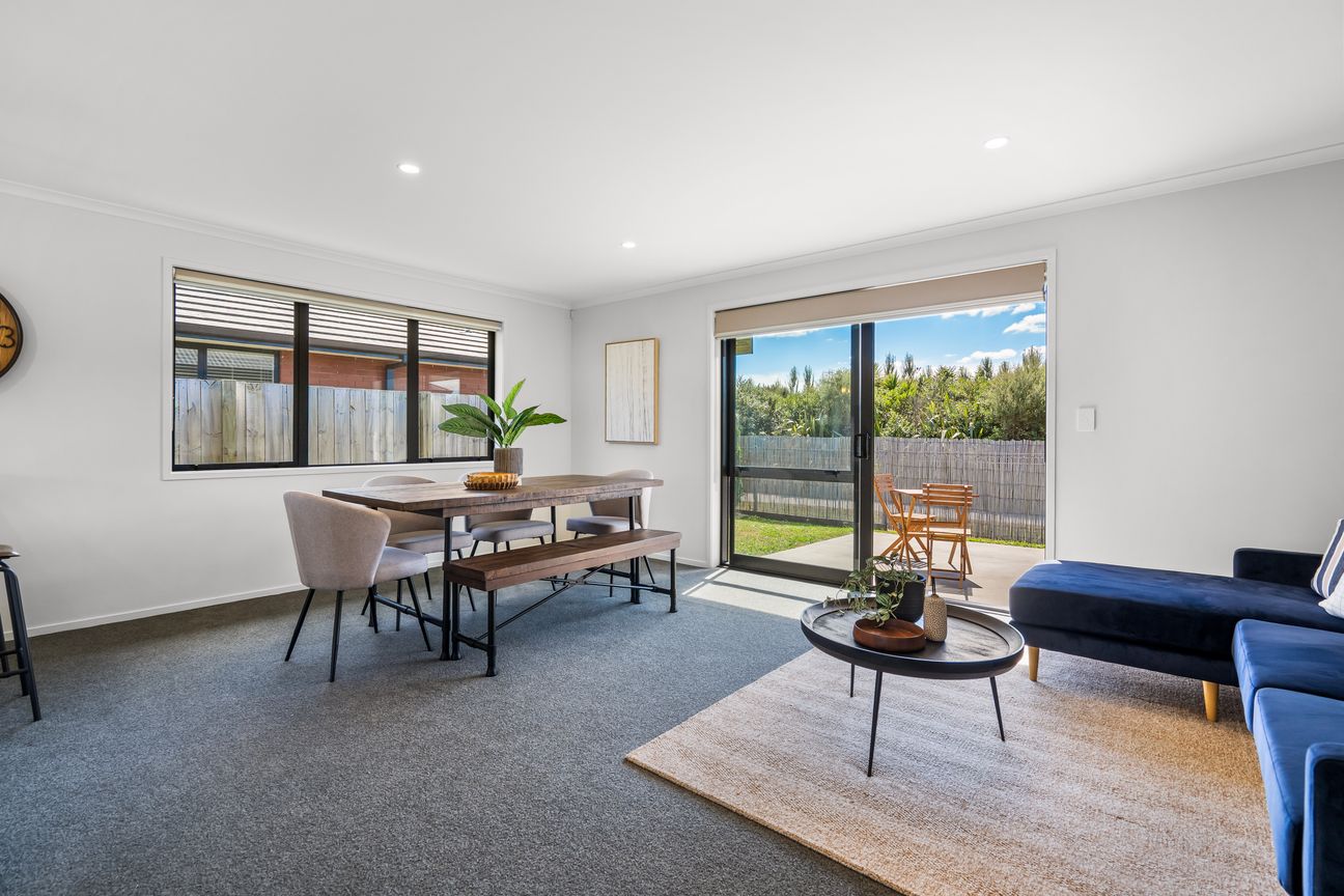 UNDER $1M in Cambridge East – Yes, UNDER $1M - Widok 5