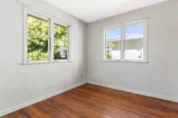 52 Beaumonts Way, Manurewa