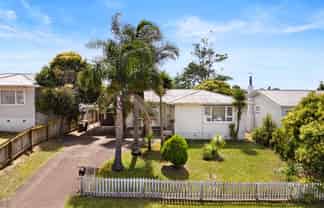 52 Beaumonts Way, Manurewa