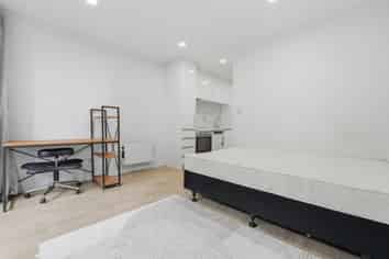 202/15 Union Street, Auckland Central