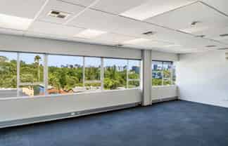 Prominent city fringe address