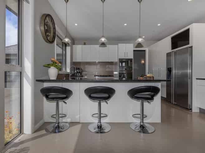 18 Kahurangi Heights, Aotea