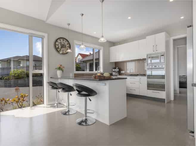 18 Kahurangi Heights, Aotea