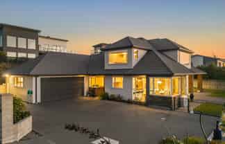 18 Kahurangi Heights, Aotea