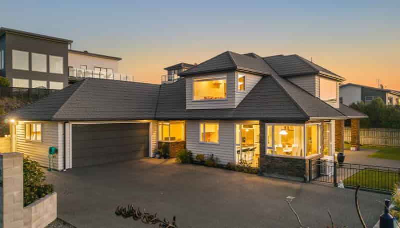 18 Kahurangi Heights, Aotea