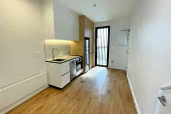 133A (Down/11 Jessie Street, Wellington Central