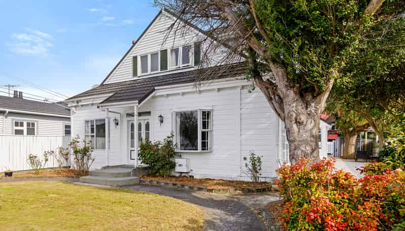 16 Epuni Street, Epuni