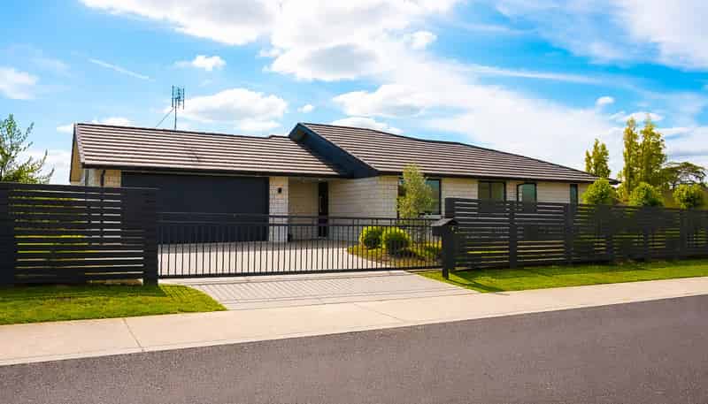 8 Rongopai Close, TE KAUWHATA