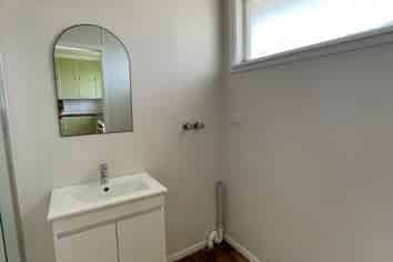 2/2 Nettie, Te Kuiti