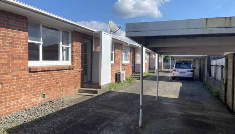 2/2 Nettie, Te Kuiti