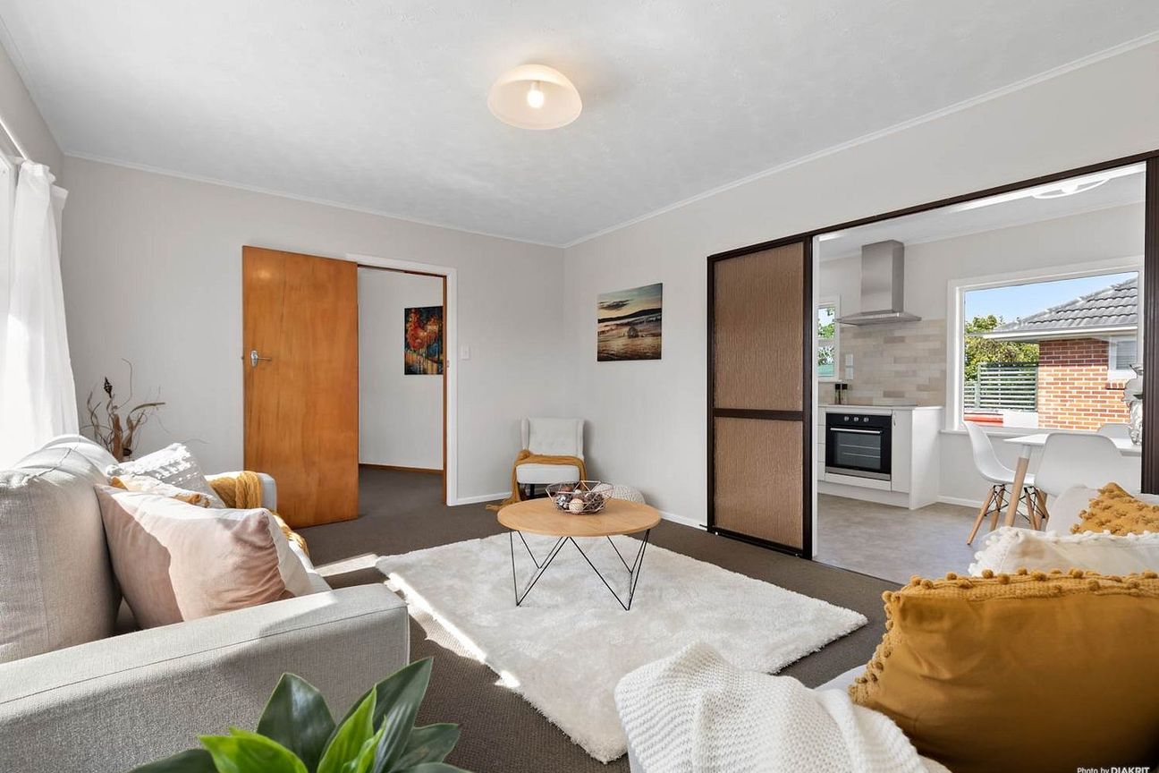 Spacious 3 bedroom Family Living in Glenfield - Widok 2