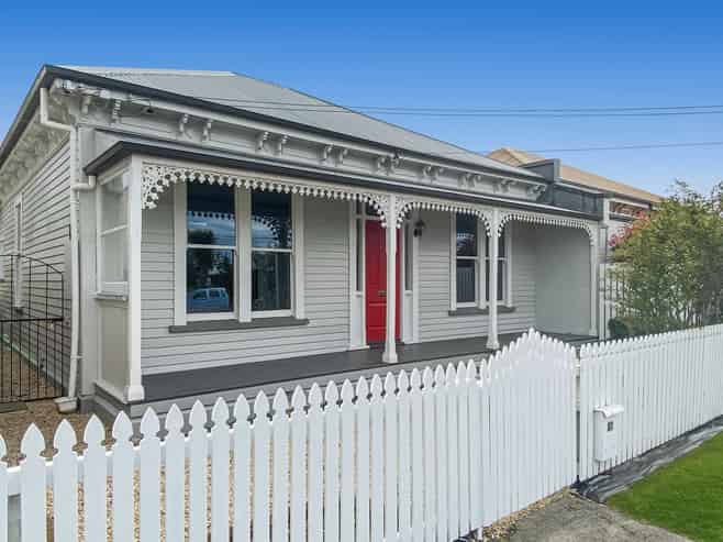 23 Longfellow St, Sydenham