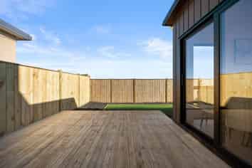 39 Taipahitini , Karaka