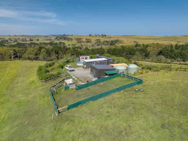 588 Turkey Flat Road, Te Kopuru