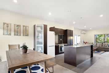 76C Edmonton Road, Henderson