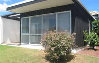 80 Kitchener Road, Milford