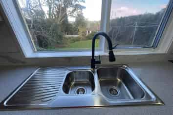 16A Easton Park Parade, Glenfield