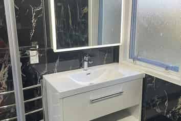 16A Easton Park Parade, Glenfield