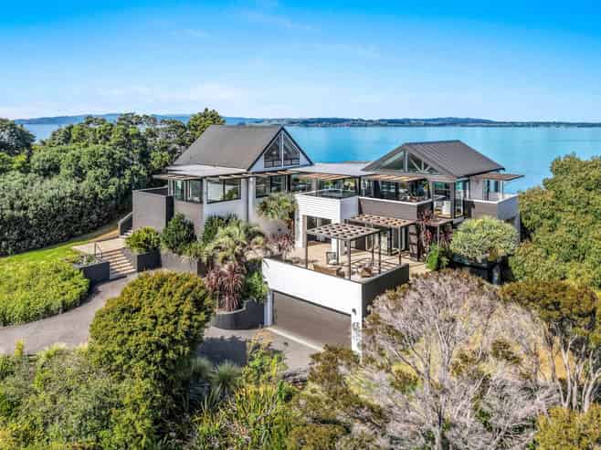 66 Kennedy Point Road, Waiheke Island