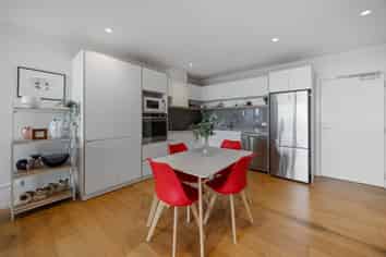 203/64 Victoria Street, Onehunga