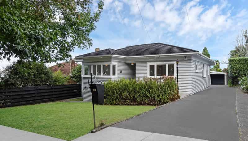 10 Mountfield Terrace, Mount Albert
