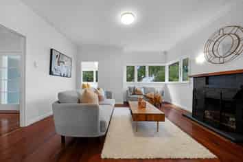 10 Mountfield Terrace, Mount Albert