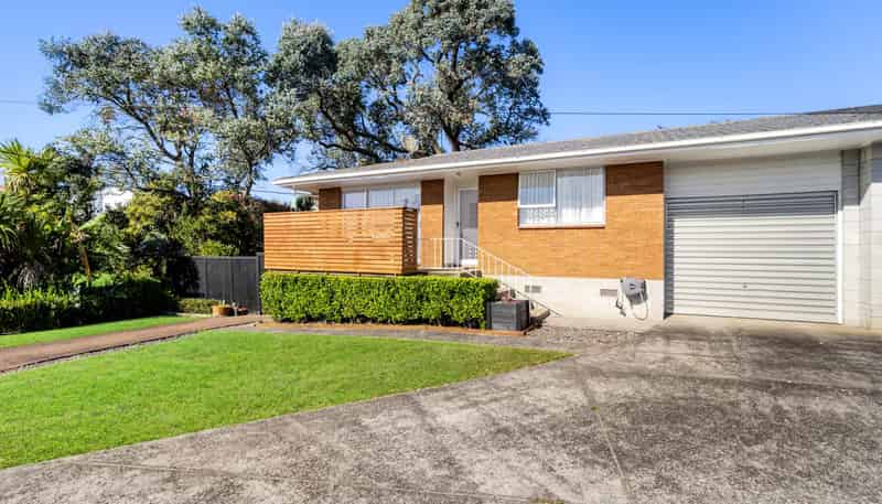 1/57 Fruitvale Road, New Lynn