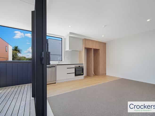 3/5 Treasure Lane, Te Atatu South