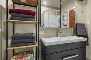 36 Seymour Avenue, The Brook