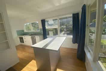 36 Seymour Avenue, The Brook